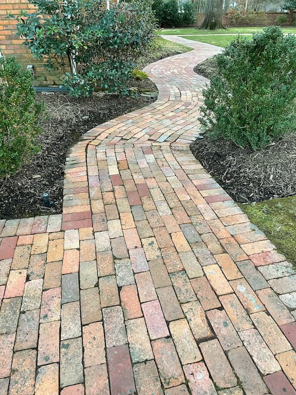Paver and deck cleaning in memphis tn
